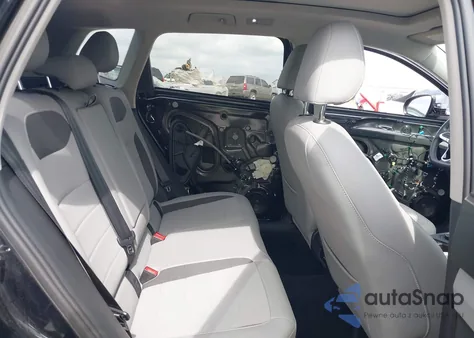 2022 Volkswagen Taos 1.5T Se z USA, uszkodzony, nr VIN 3VVPX7B22NM036151